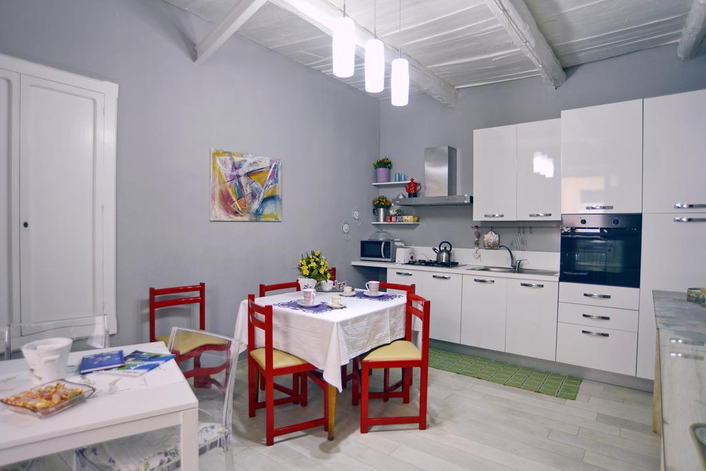 למזיה טרמה B&B Parva Domus מראה חיצוני תמונה